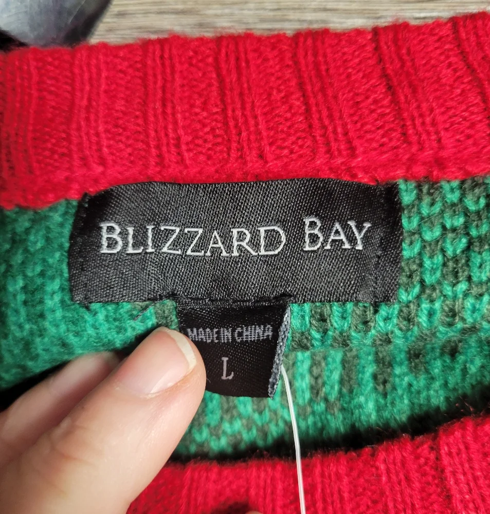 Blizzard Bay NWOT Reindeer Christmas Sweater With Drink Holder Size Large Unisex